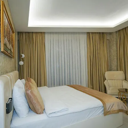 Luxury Medea Taksim מלון